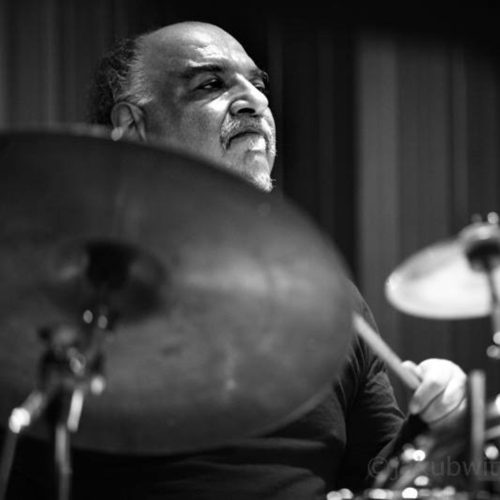 Michael Zerang